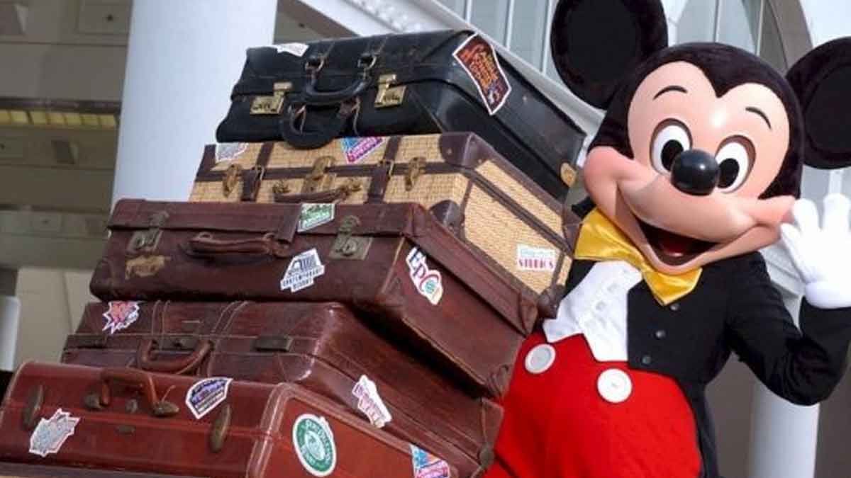 15 Things to buy and send to hotel ahead of your Disney trip