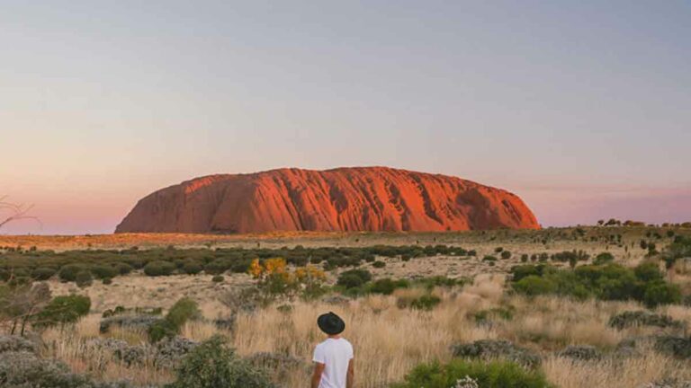 The Ultimate Guide to Uluru and Everything Nearby