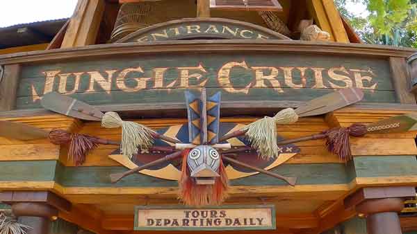 Disneyland-Adventure-Jungle-Cruise